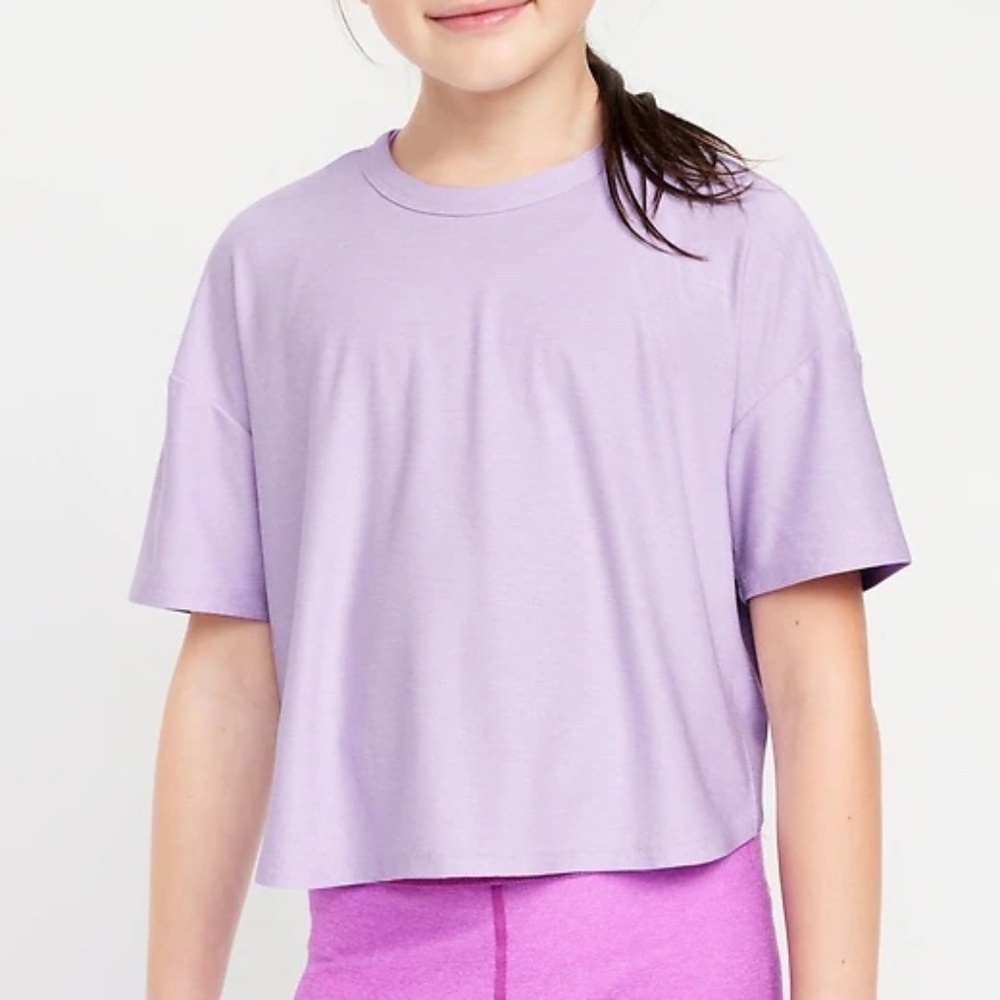 Old Navy Cloud 94 Soft Go-Dry Cool Cropped T-Shirt in Lavender Aura (Size S)